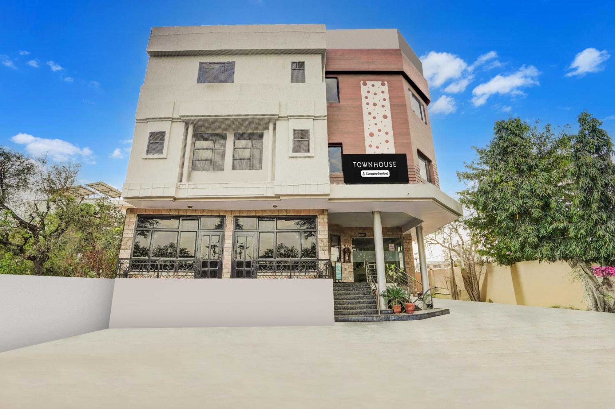 Super Townhouse Sikar Road Jaipur Formerly Hotel Aroma Inn Kültér fotó